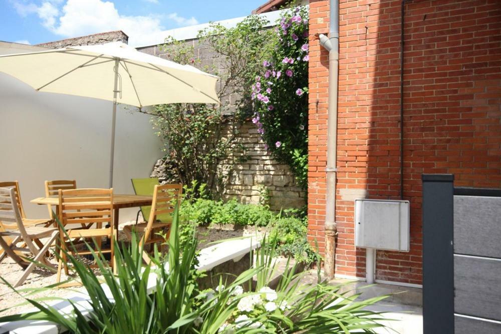 Appartements Le Cru Colbert Бон Екстер'єр фото
